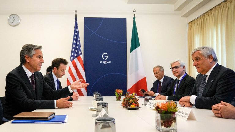 A G7 „határozottan kiáll Ukrajna mellett, amíg csak szükséges”