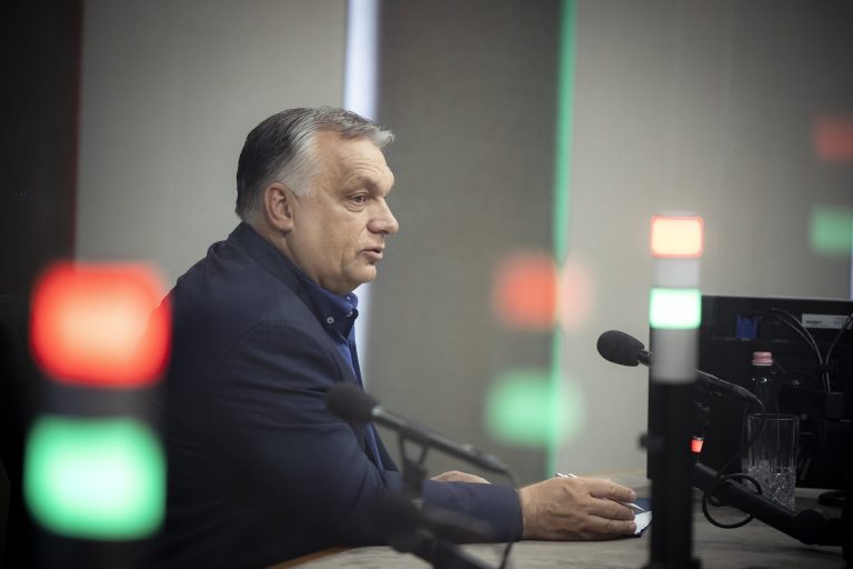 Orbán Viktor: lépésről lépésre csúszunk bele ebbe a háborúba