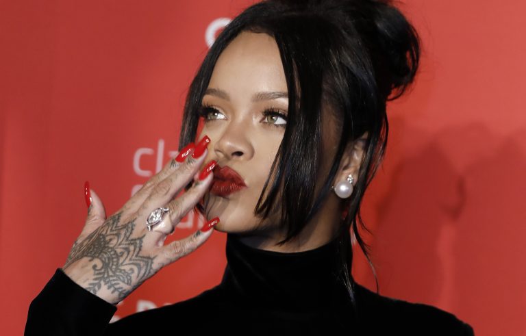 Rihanna erotikus videójával őrületbe kergette az embereket