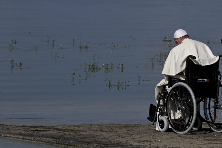 Homoszexualitás: a német püspök elmegy a falig, ha szembe kell menni a tanítással