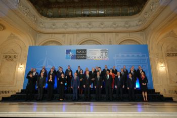 Nyilatkozatot fogadtak el a NATO-külügyminiszterek Ukrajna védelméről