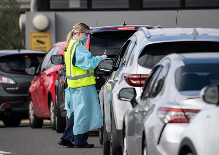 Több mint 33 ezer Covid-bírságot vontak vissza a bíróság döntése után