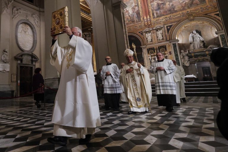 Csütörtökön helyezik végső nyugalomra XVI. Benedek pápát