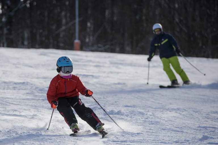 Jó hír a téli sportok rajongóinak, a mátraszentistváni sípark teljes gőzzel üzemel