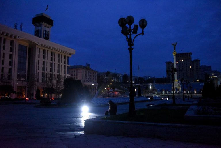 Kijevben továbbra is komoly nehézségekbe ütközik az energiaellátás