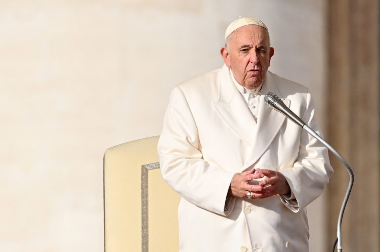 Ferenc pápa szerint hatalmas kegyetlenség, ami Ukrajnában zajlik