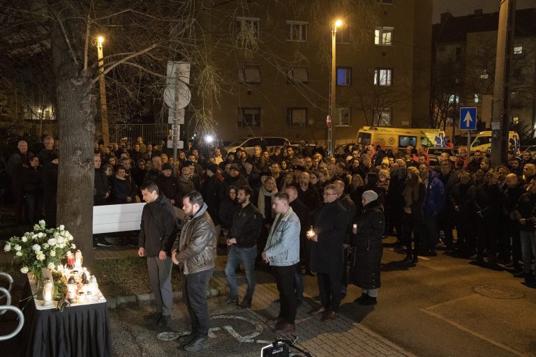 Kiderült, mikor temetik a hősi halált halt magyar rendőrt