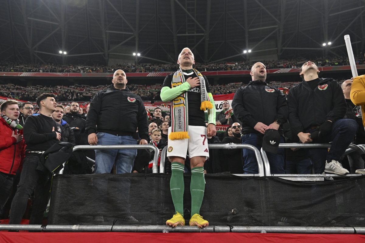 Dzsudzsák Balázs rendkívül boldog a könyve miatt (fotóval)