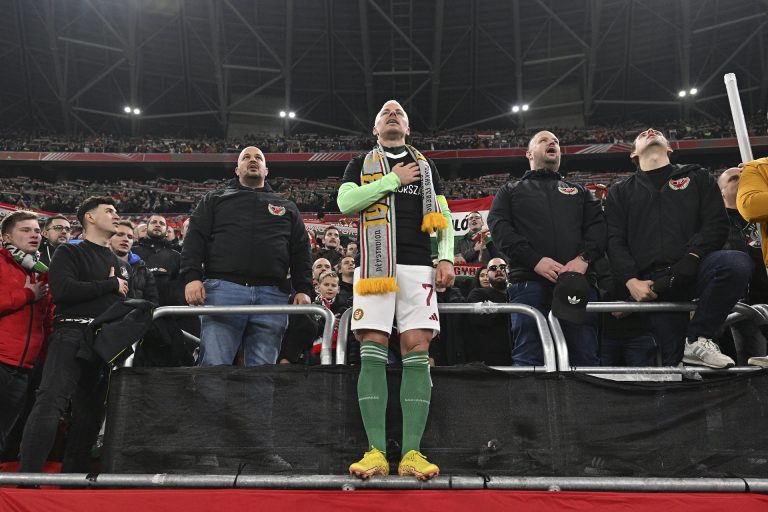 Dzsudzsák Balázs rendkívül boldog a könyve miatt (fotóval)