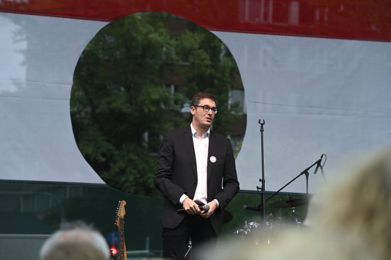 Tájékoztatást kért Karácsony Gergely az újbudai rendőrgyilkosságról