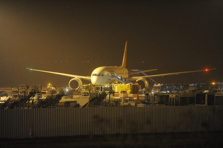 Nem megfelelően kezelték a szabálytalankodó utasokat, előveszik az Air Indiát