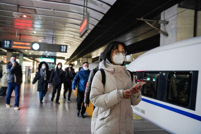 Japán a szezonális influenza kategóriájába sorolná vissza a koronavírust