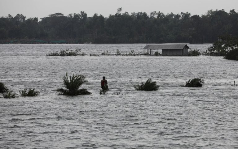A Cheneso trópusi viharrá erősödött, árvizeket hozhat Madagaszkárra