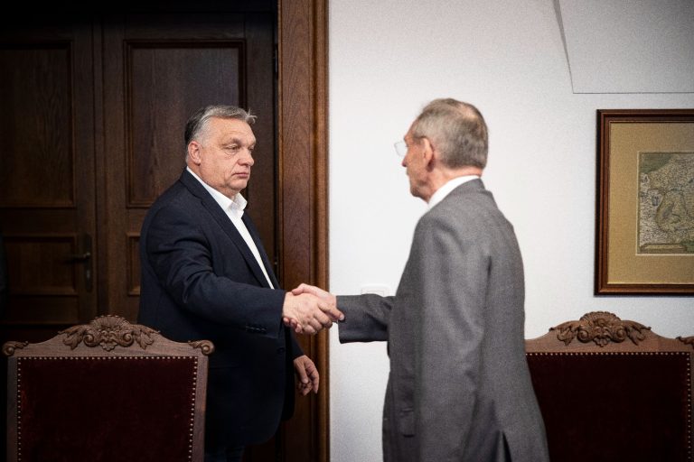 Orbán Viktor egyeztetett Pintér Sándorral az óbudai iskolában történtek kapcsán