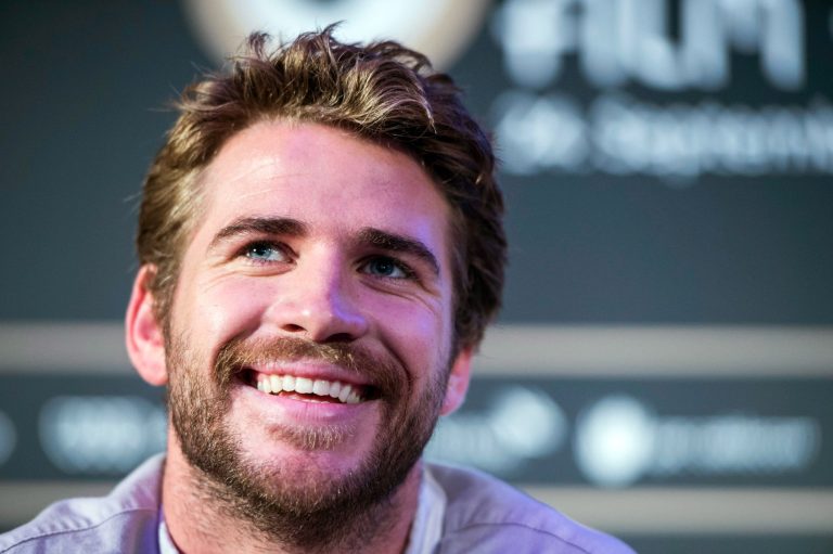 Deepfake: így nézhet ki Liam Hemsworth Ríviai Geraltként