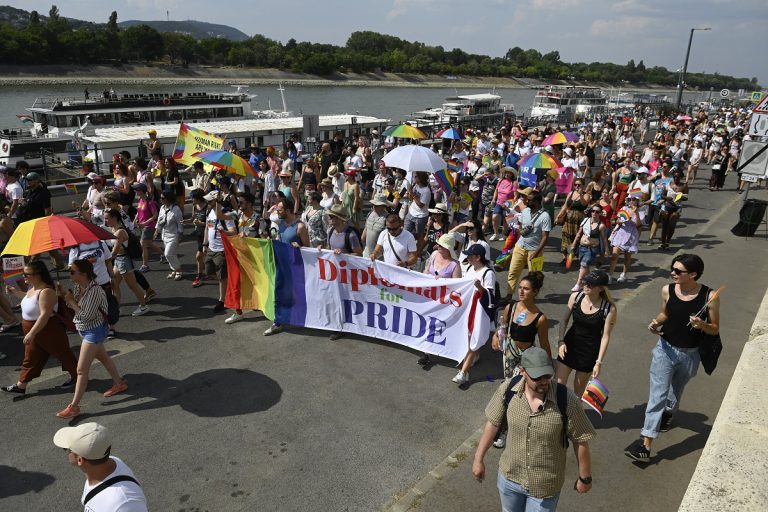 Idén július 15-én tartják a Budapest Pride felvonulást