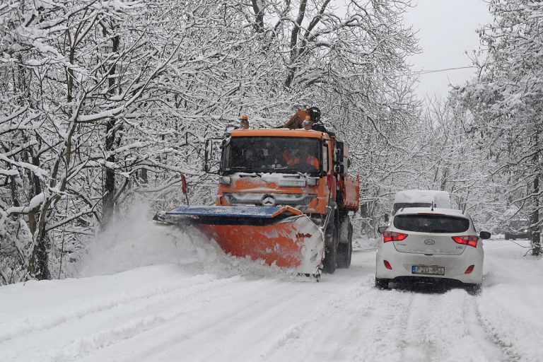 Havazás miatt adott ki figyelmeztetést az OMSZ