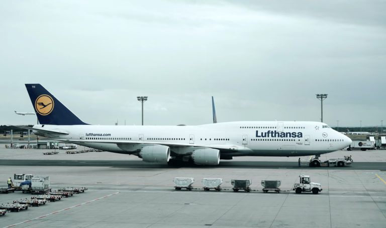 A Lufthansa leállása miatt a Bayern München repülőgépe sem tudott felszállni