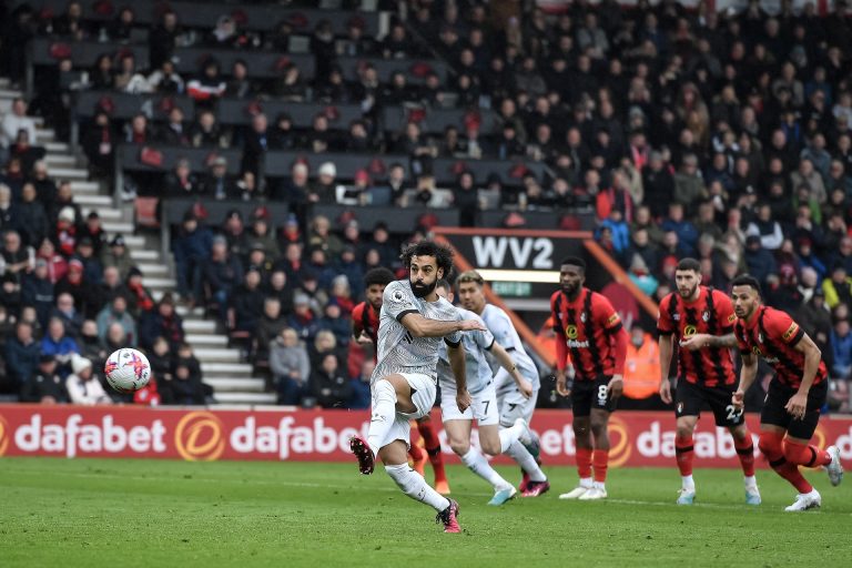 7-0-ra verte a Liverpool a Manchester Unitedet, most kikaptak egy kiesőjelölttől