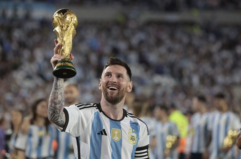 Lionel Messi már 800 gólnál jár