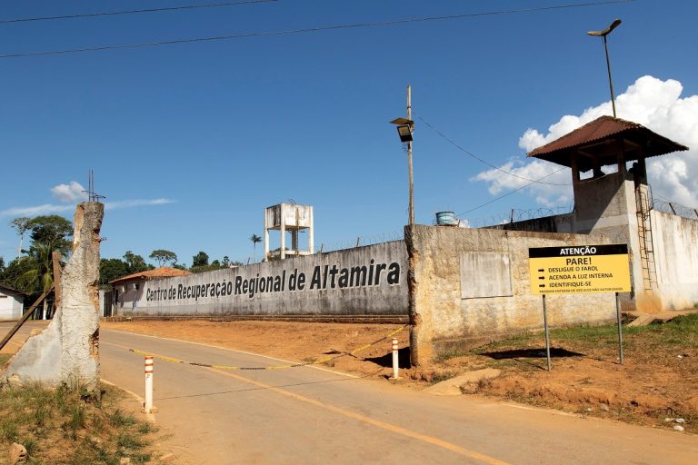 Brazília: több mint 40 városban történt támadás, a hatóságok rajtütést szerveztek