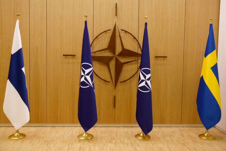 Hivatalos: a parlament hozzájárult Finnország NATO-csatlakozásához