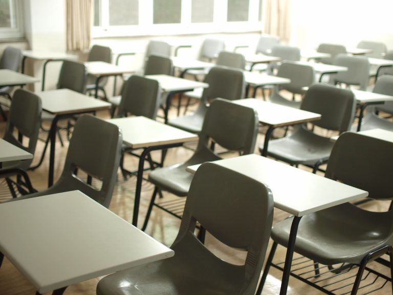 Alsós diákokat zaklatott szexuálisan egy Zala megyei iskolában tanító pedagógus
