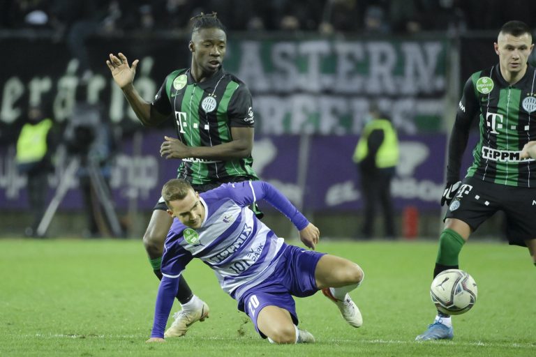 Teltház előtt játszik hétfő este az Újpest a Ferencváros ellen az NB 1-ben