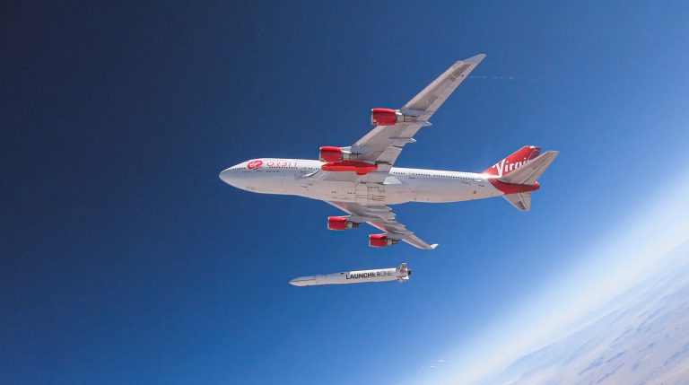 Hosszú távú finanszírozás hiányában csődöt jelentett a Virgin Orbit