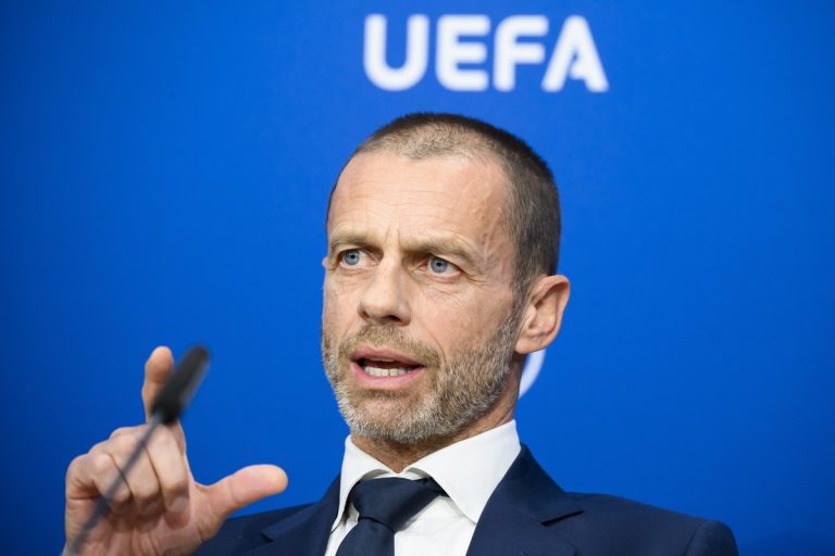 Az UEFA elnöke szerint a „helyzet nagyon komoly” a Barcelona ügyében