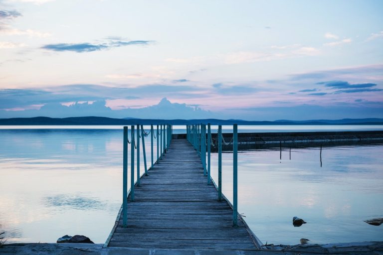 A hétvégi programoknak nem, de a Balaton vízállásának jót tesz az esőzés