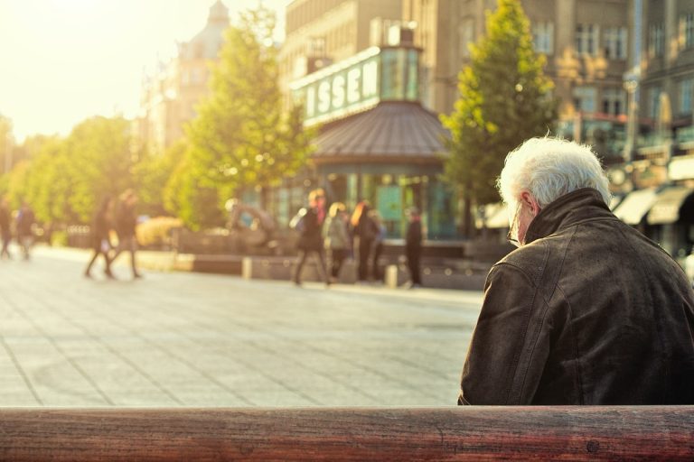 Infláció: legkésőbb júniusig kérnek kompenzációt a kormánytól a nyugdíjasok