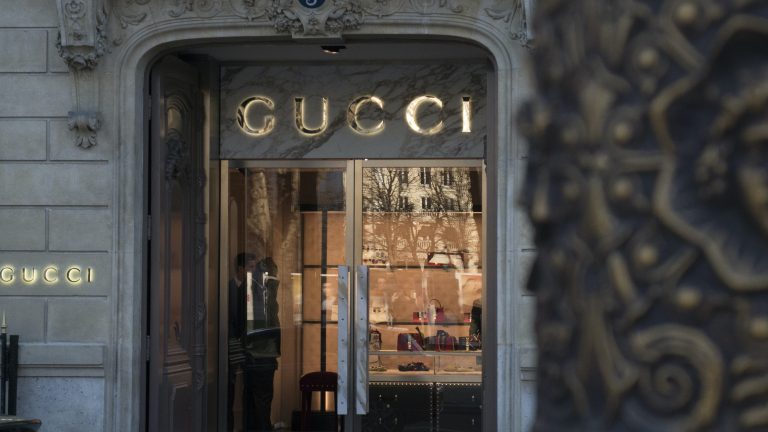 Megjelentek az EU nyomozói a Guccinál