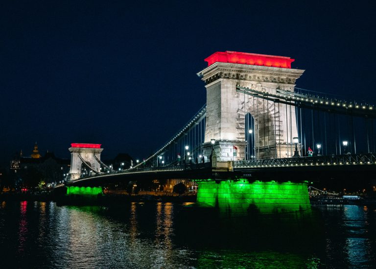 Nagy nap a mai, mától itt a 30 ezer forintos Petőfi Sándorral