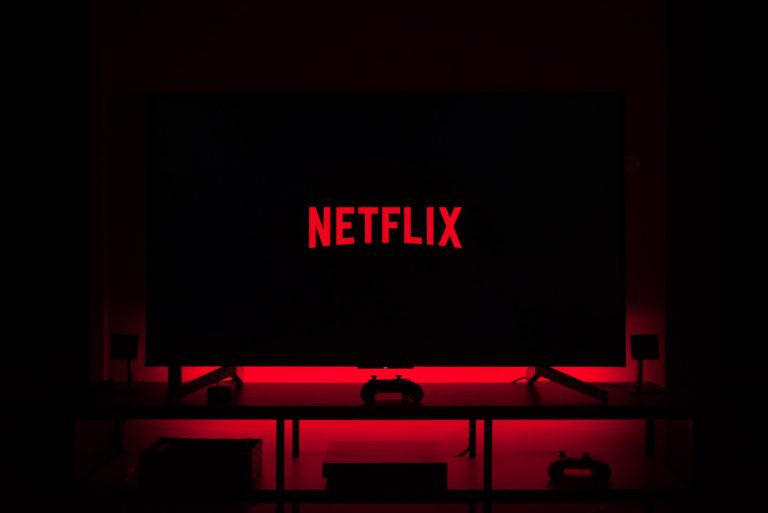 Tévére is jöhetnek a Netflix játékai?