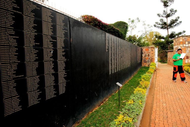 Több évtized után letartóztatták a ruandai népirtás legkeresettebb gyanúsítottját