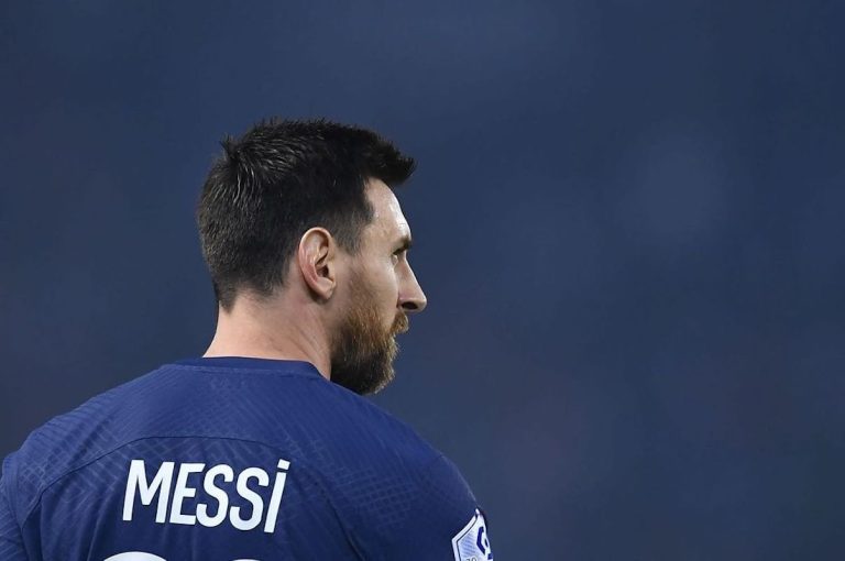 Két év alatt akár egymilliárd dollárt is kereshet Messi az Al-Hilalban