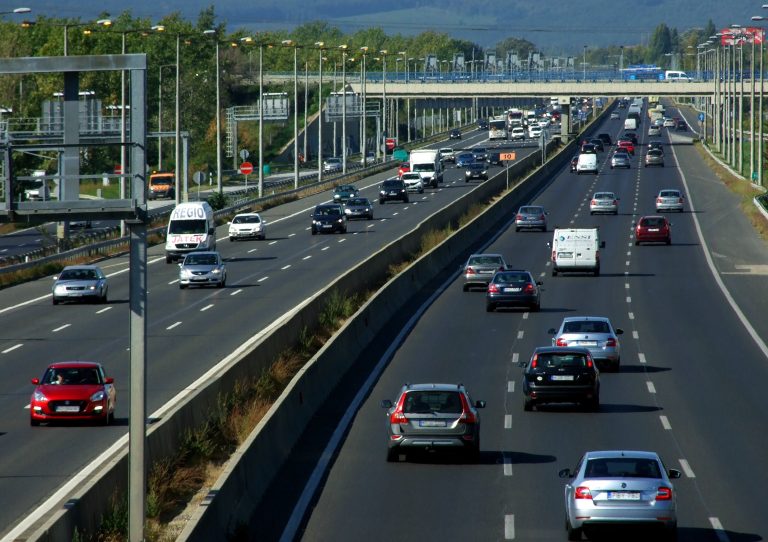 Újabb tömegkarambol történt az M1-es autópályán