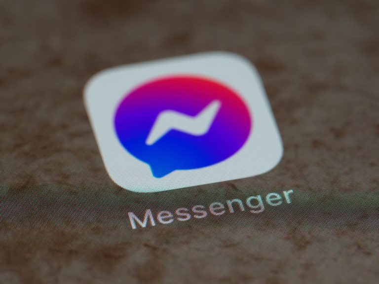 Gyakorlatilag használhatatlanná válik hamarosan a Messenger az Apple Watchon