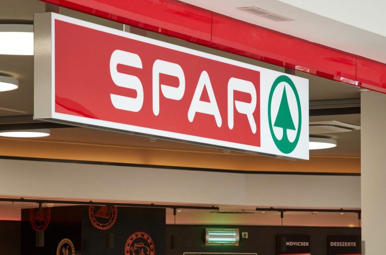 Adathalász csalók élnek vissza a SPAR nevével