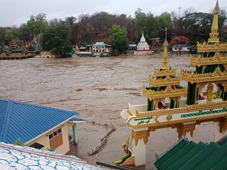 A Mocha ciklon teljesen elzárt a külvilágtól egy mianmari kikötővárost