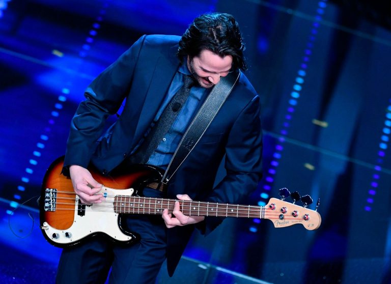 Keanu Reeves zenekara újra összeáll, sőt: egy albumot is kiadnak 23 év után