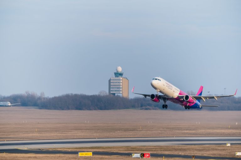 Idén már nyereséget termelhet a Wizz Air, a Ryanair már tavaly pozitívba fordult