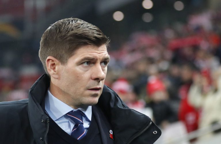 Steven Gerrardot a „családias érzés” győzte meg, hogy elfogadja a szaúdi ajánlatot