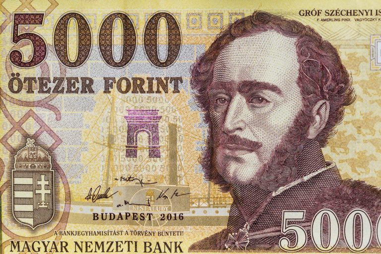 Napok óta erősödik a forint