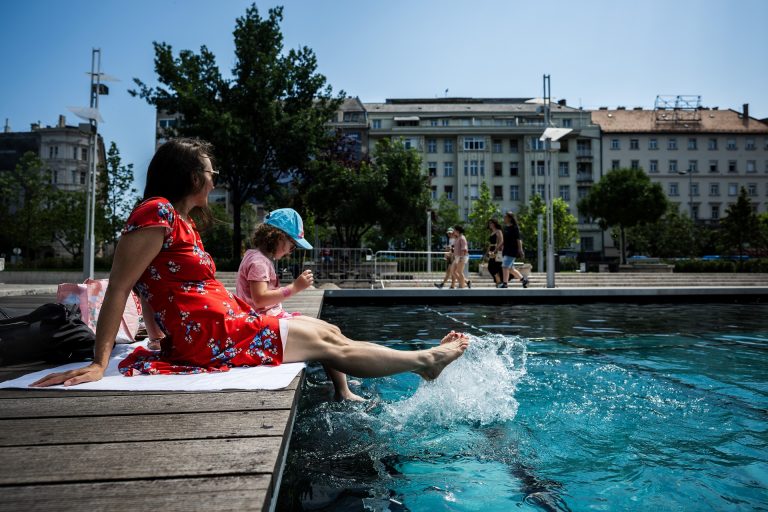 Mától szerdáig tetőzik hőség, még melegebb lesz vasárnap