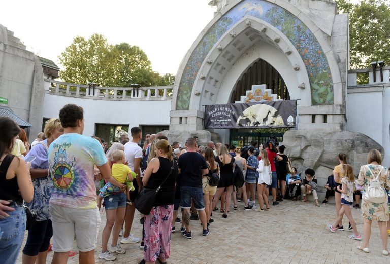 Több mint 120 milliót hagyott a fővárosi állatkert alapítványára egy nő két éve