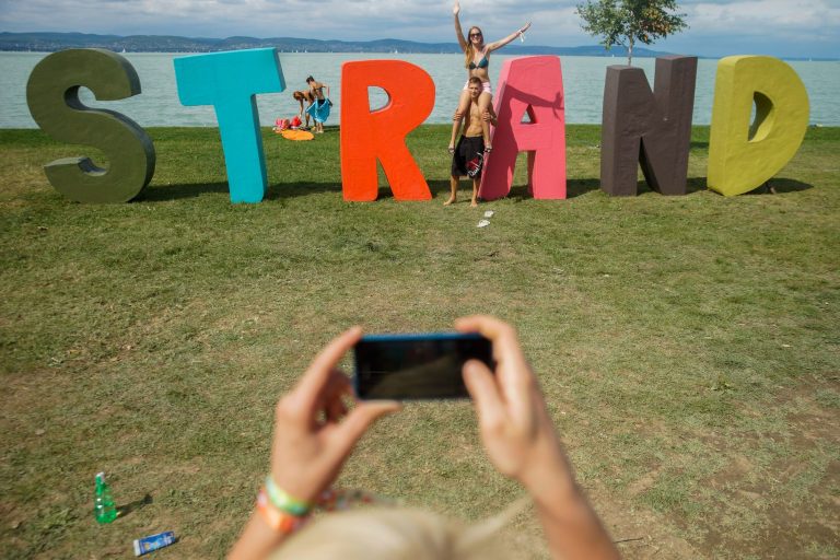 Kedvezményes utazást biztosít a MÁV a Strand Fesztiválra utazóknak
