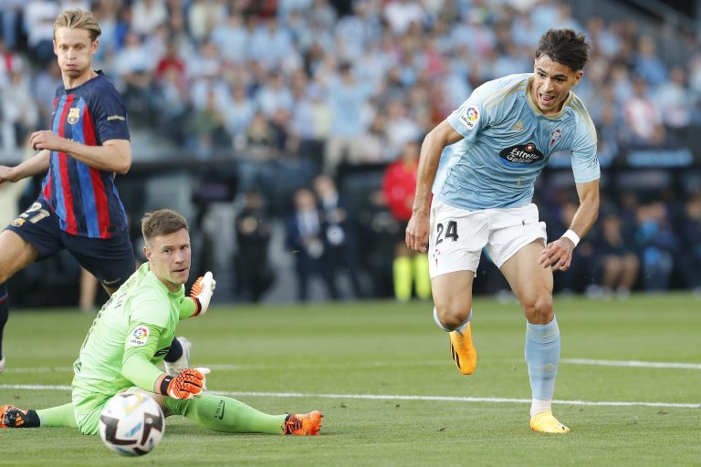 Ter Stegen hosszabbított, a Barcelona játékosa marad