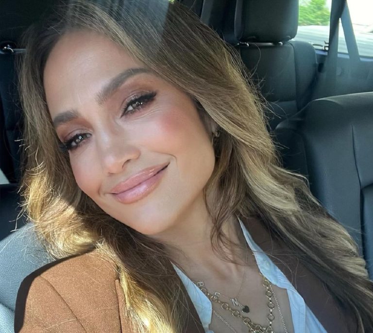 Ágyból jelentkezett Jennifer Lopez, így nézett ki hétfő reggel